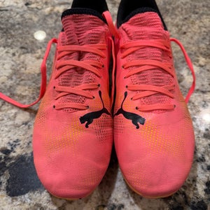 Pink Women's 5.5Y (Big Kids / Youth) Puma Ultra Molded Cleats Cleats (Used)