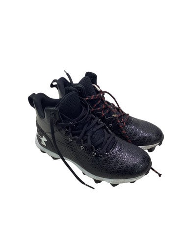 Used Under Armour Adult FB Cleats Black Senior 4 11347-S000256071
