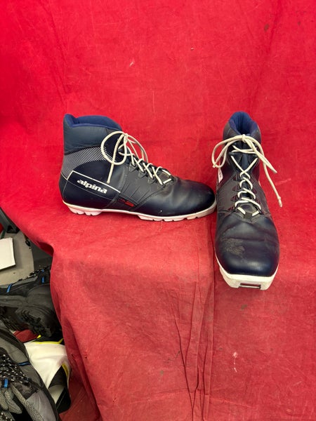 Classic Size 13 Alpina NNN Cross Country Ski Boots (Used)
