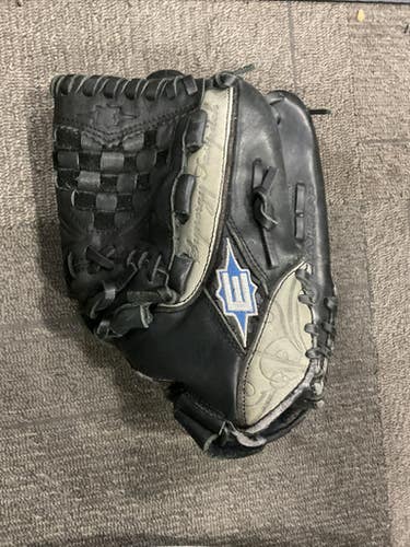 Used Easton 12 PATTERN BB/SB Glove RH Throw Black 12" 11614-S000222230