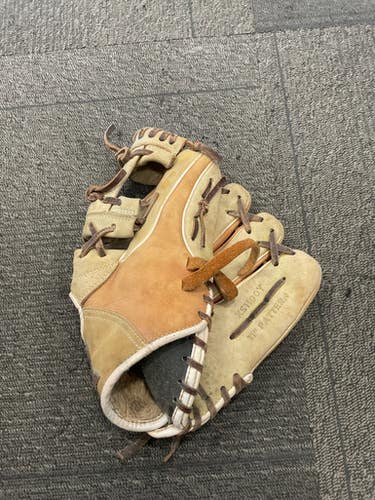 Used Easton X SERIES BB/SB Glove RH Throw Tan 11" 11614-S000222183