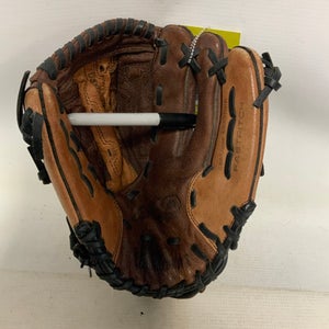 Used Wilson A0440 BB/SB Glove RH Throw Brown 11 1/2" 11823-S000034468