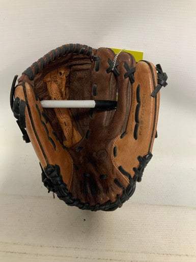 Used Wilson A0440 BB/SB Glove RH Throw Brown 11 1/2" 11823-S000034468