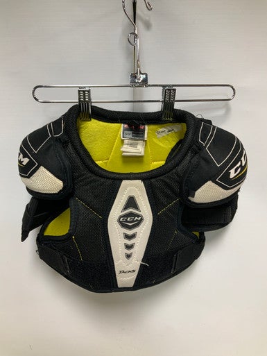 Used CCM TACKS Youth Shoulder Pads MD 11823-S000034484