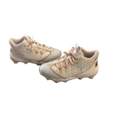 Used Under Armour BH SHOW SIZE 2.5 BB/SB Cleats White Junior 02.5 11760-S000082344