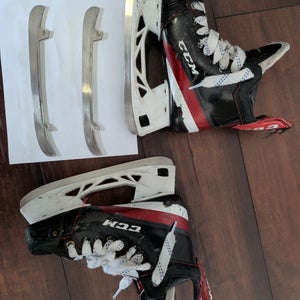 CCM JetSpeed FT4 Hockey Skates Regular Width Size 3.5 (Used)