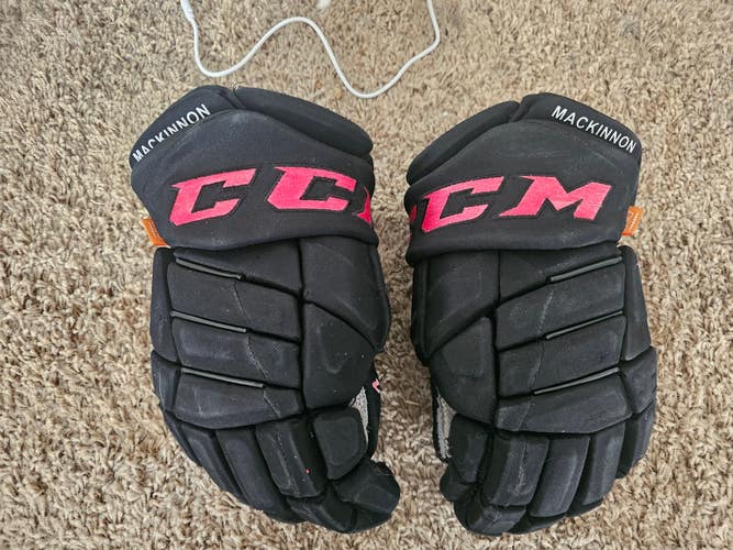 Avalanche Pro Stock CCM HGJS Hockey Gloves (Used)