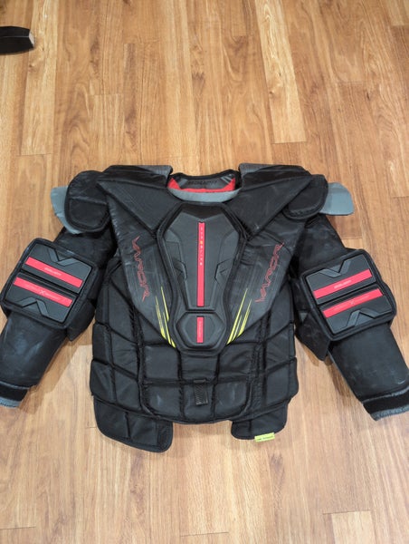 XL Bauer Hyperlite Goalie Chest Protector (Used)