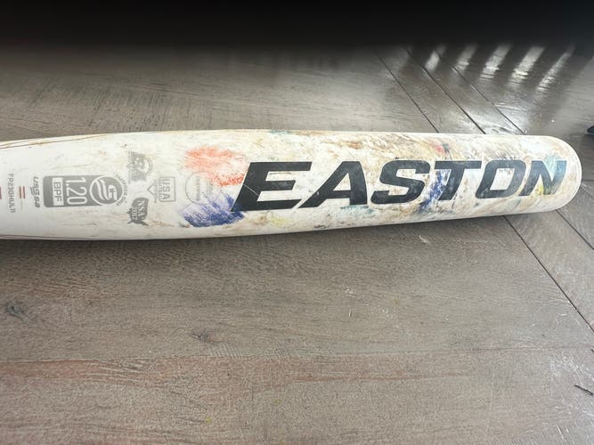 Easton Ghost Unlimited Composite Bat (-11) 19 oz 30" (Used)