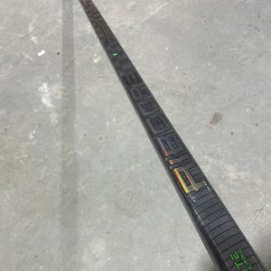 CCM Trigger 6 PRO Pro Stock Hockey Stick Grip 95 Flex P90M Left 2742
