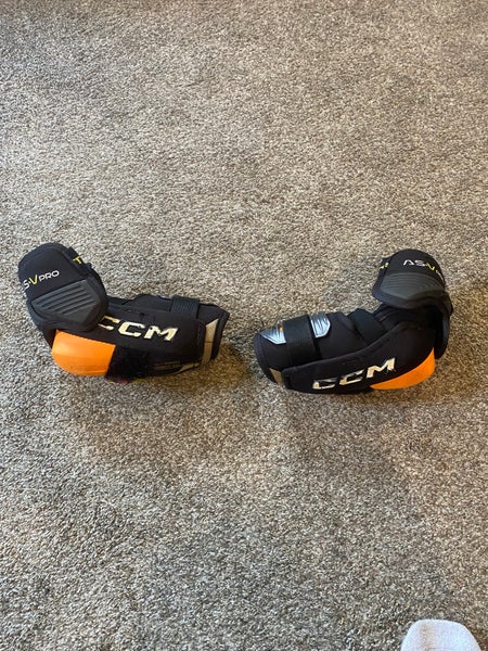 Senior Small CCM Tacks AS-V Pro Elbow Pads