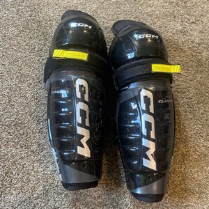 Intermediate CCM Tacks Classic Pro 12" Shin Pads (Used)
