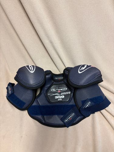 Small Junior Vic 350 jr s Shoulder Pads (Used)