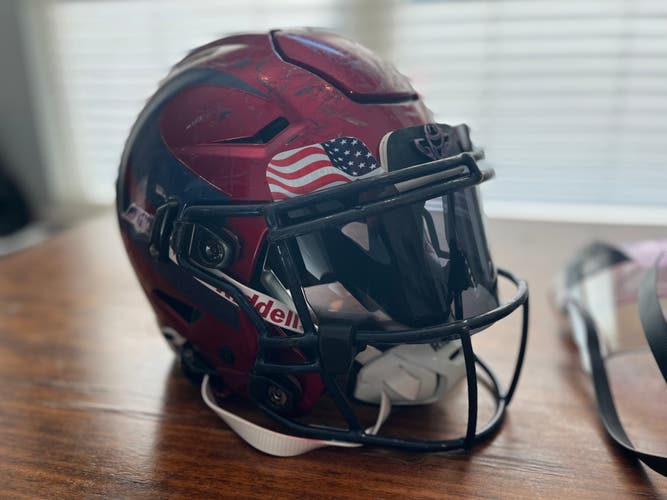 Medium Youth Riddell SpeedFlex Helmet (Used)