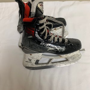 Bauer Vapor X5 Pro Hockey Skates size 1D