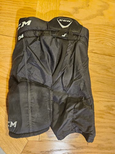 Youth Small CCM Hockey Pants (Used)