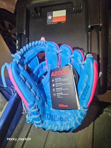 2025 Infield RH Wilson A2000 Baseball Glove 11.5" (New)