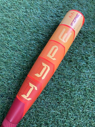 Easton Hype Fire (2 3/4") USSSA Bat (-8) 2025