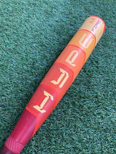 Easton Hype Fire (2 3/4") USSSA Jr. Big Barrel Bat (-10) 2025
