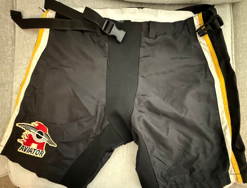 Black Jr Medium Pant Shell (Used) Size 120 NY Aviator