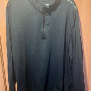 Municipal Unisex XXL Pullover Jacket with Zipper Pocket  Jacket (Used)