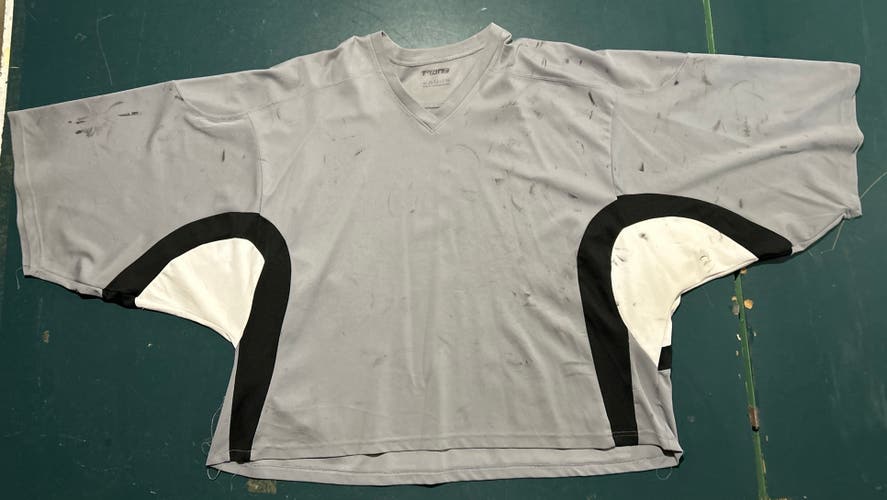 Gray Goalie Cut Adult Unisex Jersey (Used)
