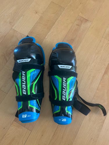 Youth Bauer 10" Shin Pads (Used)