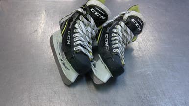 Used CCM 9360 Intermediate Hockey Skate Intermediate 4.0 11339-S000194759