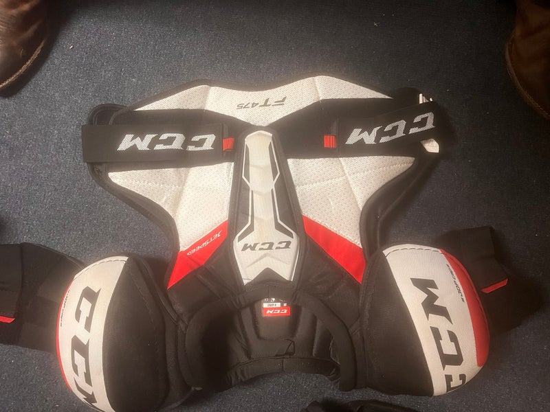 Men's Senior XL CCM JetSpeed FT475 Shoulder Pads (Used)