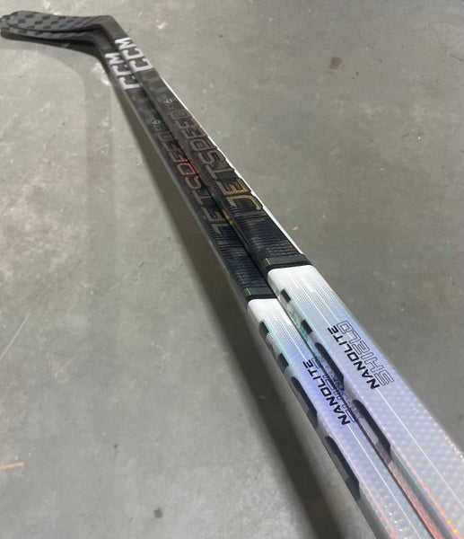 CCM JETSPEED FT6 PRO 2 PACK Pro Stock Hockey Stick Grip P90M 85 Flex Left 9683