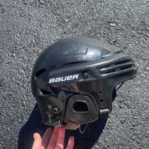 Black Medium Bauer BHH2100M Helmet (Used)