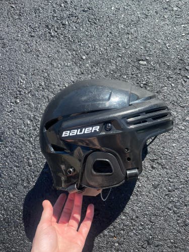 Black Medium Bauer BHH2100M Helmet (Used)