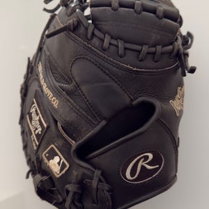 2024 Rawlings Heart of the Hide RH Catcher's Baseball Glove 33" (Used)