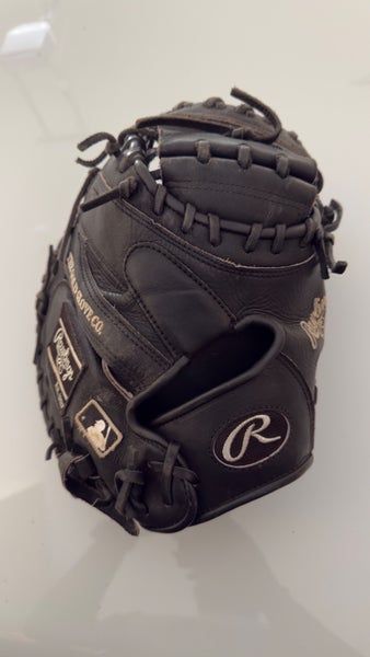 2024 Rawlings Heart of the Hide RH Catcher's Baseball Glove 33" (Used)