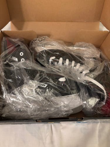 Bauer Ns Hockey Skates Regular Width 7 (New)