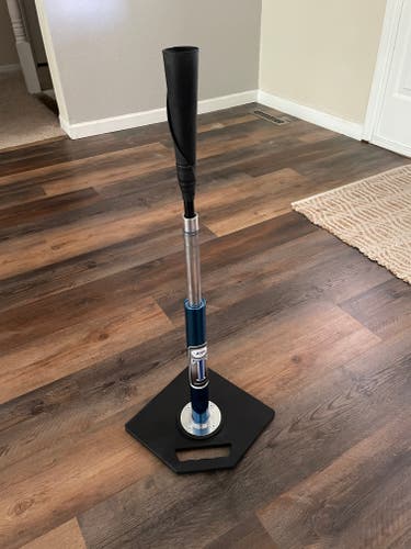 Jugs Sports - The JUGS Batting Hitting Tee
