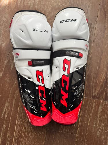 Senior CCM Jetspeed FT4 pro 15" Shin Pads Pro Stock (Used)Like New