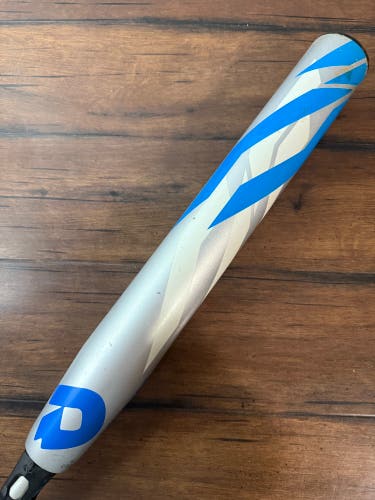 Demarini CF Zen 32/21 (-11) Fastpitch Softball Bat