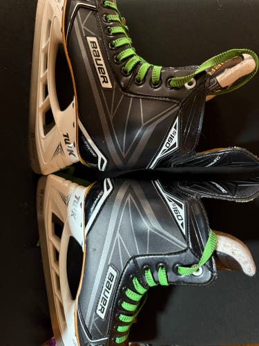 Bauer Supreme 160 Hockey Skates 8.5 (New)