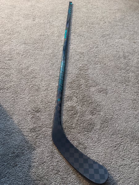 Intermediate  Bauer Twitch Left Handed 65 flex Hockey Stick P92 (New)