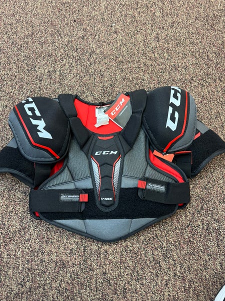 Men's Large Junior CCM Vibe Shoulder Pads (New)