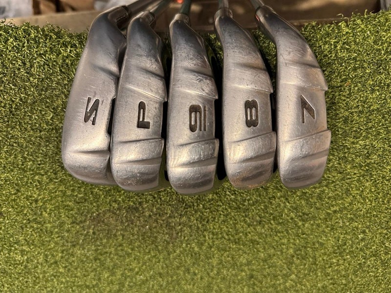 Cobra S2 Max 7-PW & SW Iron Set,