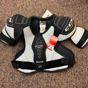 Men's Large Junior CCM Tacks 1052 Shoulder Pads (New)