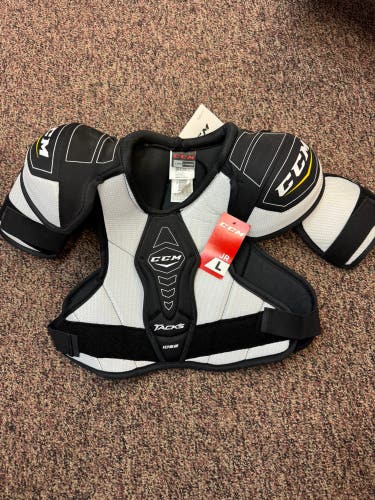 Men's Large Junior CCM Tacks 1052 Shoulder Pads (New)