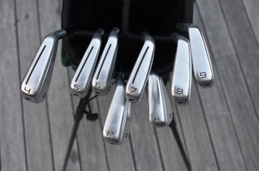 Men's TaylorMade P770 Right Handed Iron Set Stiff Flex (8 Clubs) #4 - #9, PW, GW Steel Shaft (Used)