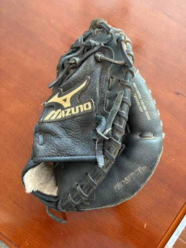 Mizuno GXC RH Catcher's Baseball Glove 31.5" (Used)