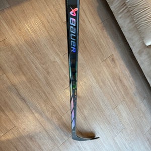 Senior Bauer Proto-R Right Handed Hockey Stick P92 Pro Stock (New)