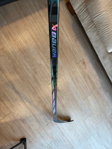 Senior Bauer Proto-R Right Handed Hockey Stick P92 Pro Stock (New)