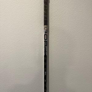 Senior Bauer Vapor ADV Right Handed Hockey Stick P92 Pro Stock (Used)