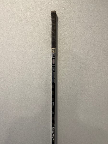 Senior Bauer Vapor ADV Right Handed Hockey Stick P92 Pro Stock (Used)